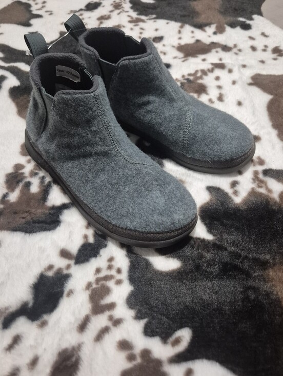 Chaco Shoes - Chaco Gray Wool Chelsea Boot - Comfort Slip-On Bootie :9